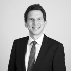 Dr. Ulrich Baumgartner